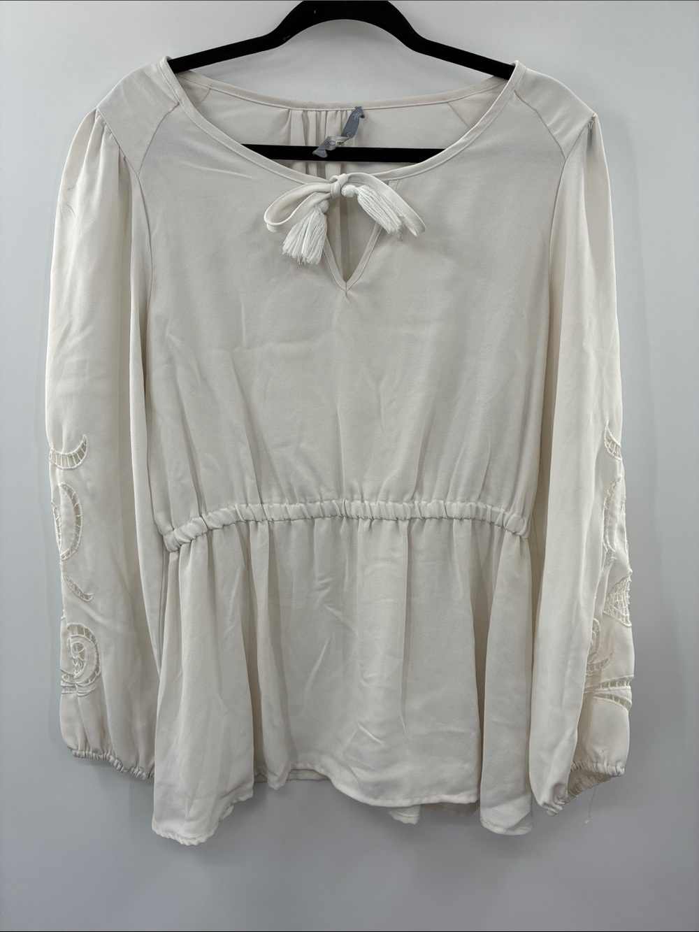 3For$20 Octavia Cream Peasant Blouse with Tassel Tie size L